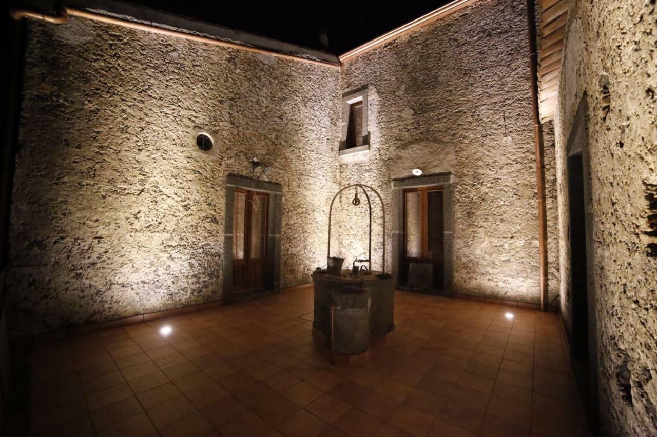 Agriturismo Sole Di Sicilia Randazzo Buitenkant foto