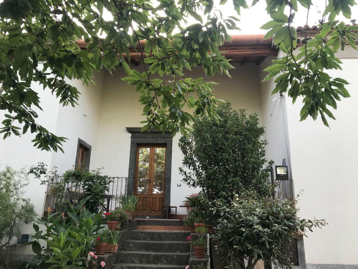 Agriturismo Sole Di Sicilia Randazzo Buitenkant foto